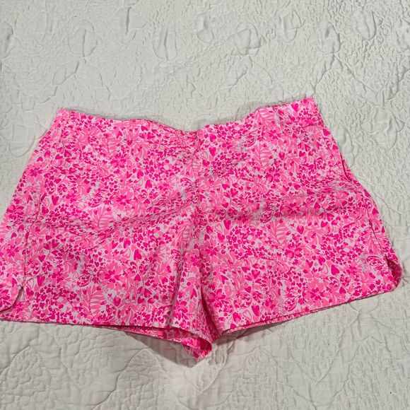 Lilly Pulitzer Pants - Lilly Pulitzer Ocean View Shorts